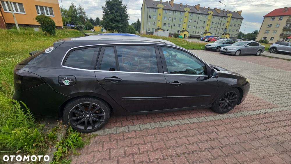 Renault Laguna dCi 175 FAP GT - 4