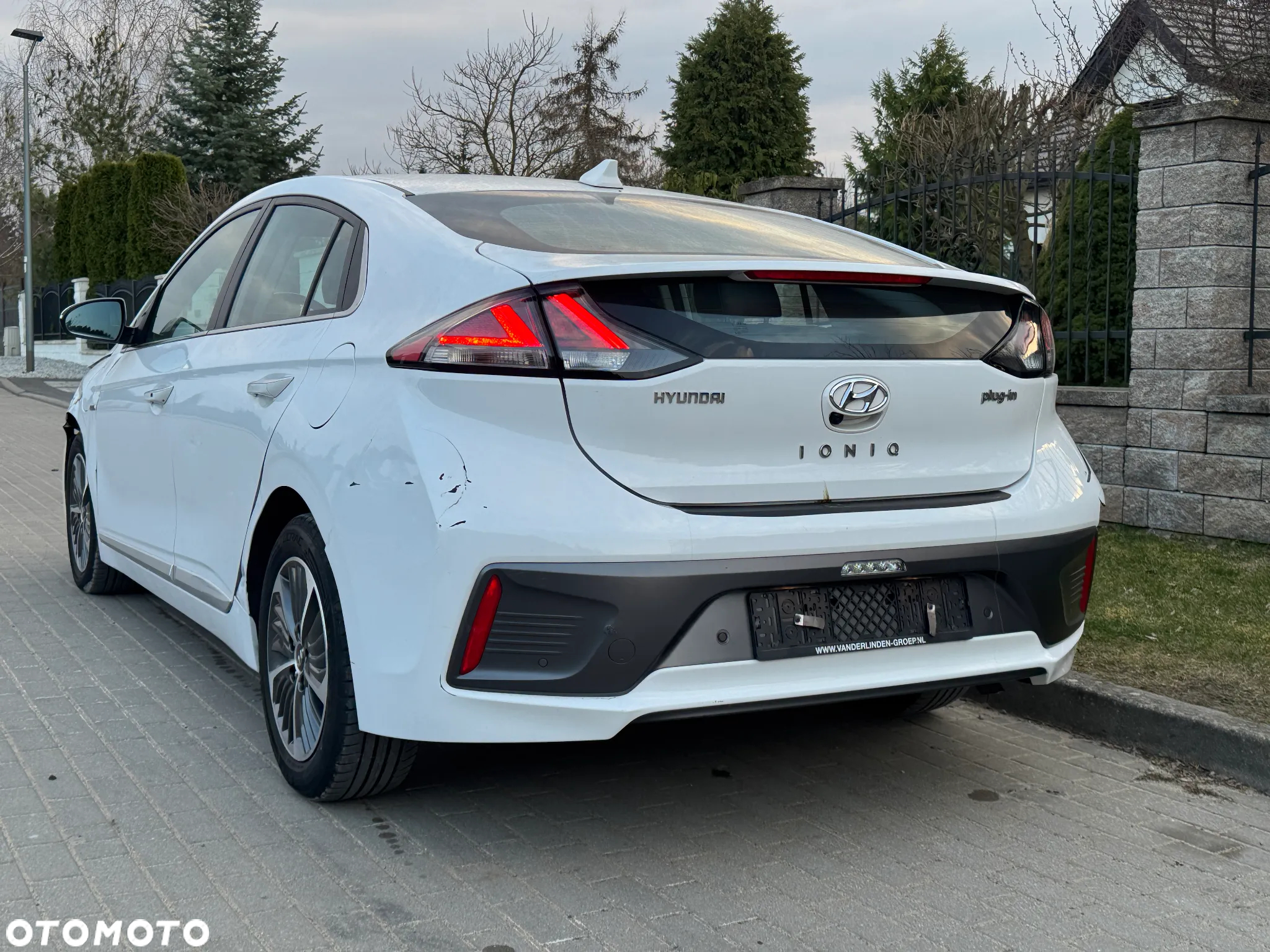 Hyundai IONIQ plug-in hybrid Platinum - 4