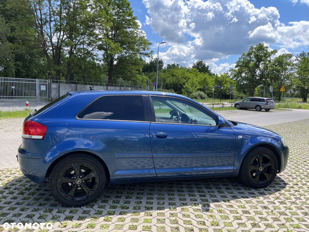 Audi A3 3-drzwiowe 1.6 Ambiente - 3