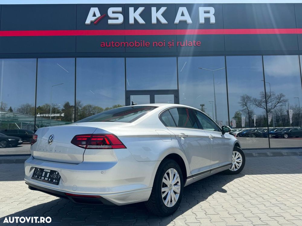 Volkswagen Passat 2.0 TDI DSG Advance - 6