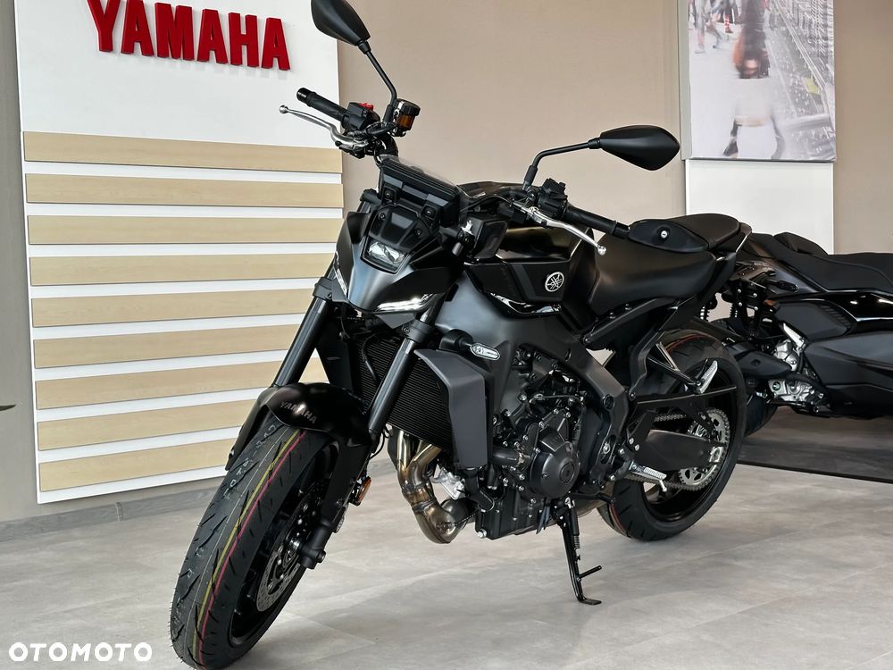 Yamaha MT - 2