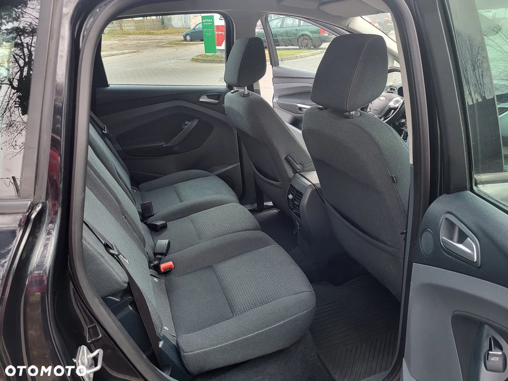 Ford C-MAX - 13