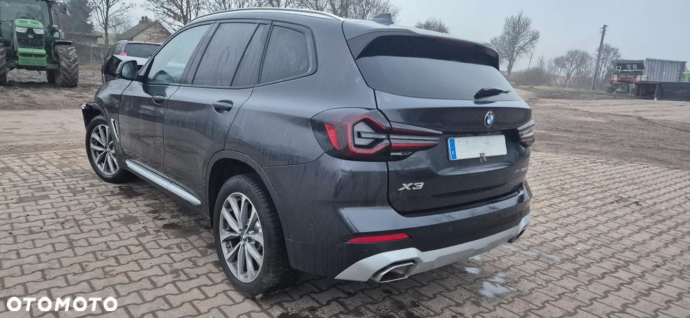 BMW X3 xDrive20d MHEV Advantage - 22