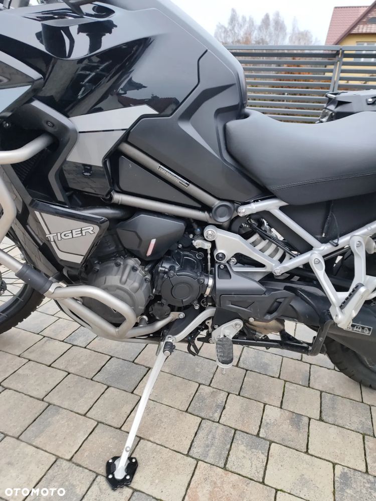 Triumph Tiger - 12
