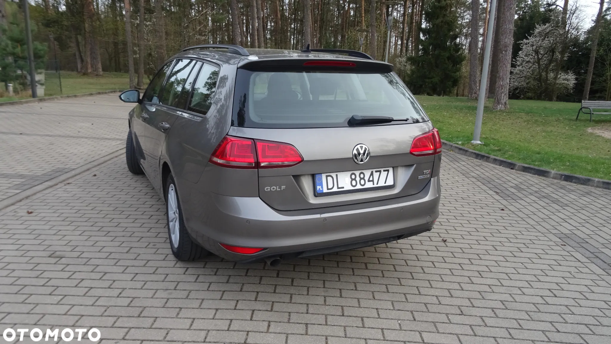 Volkswagen Golf VII 1.6 TDI BMT Comfortline - 6