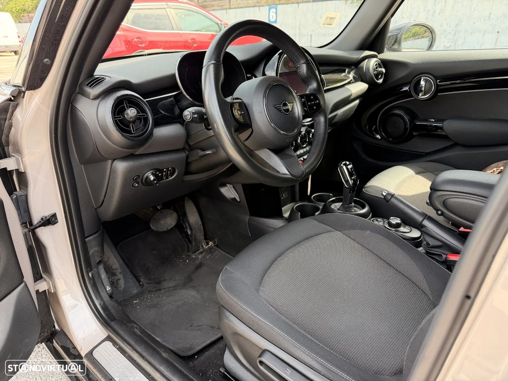 MINI 5 Portas Cooper 4Business Plus Auto - 5