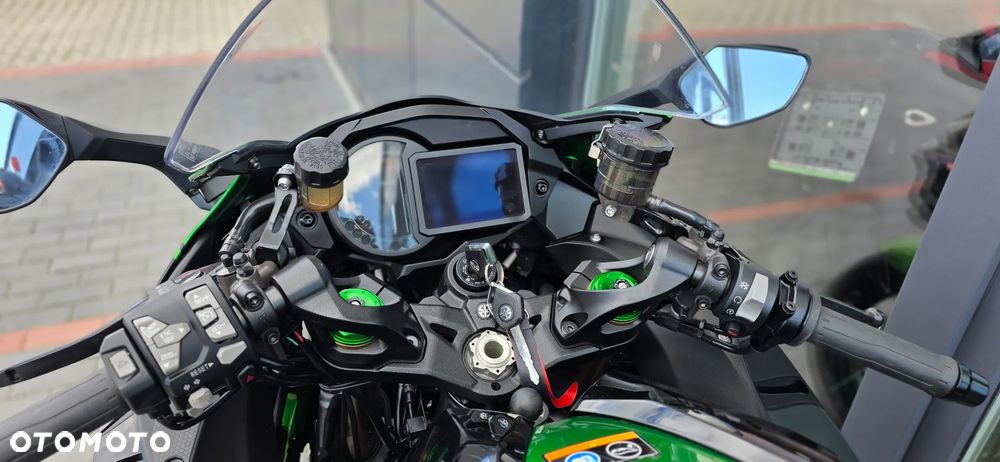 Kawasaki Ninja H2 SX - 36