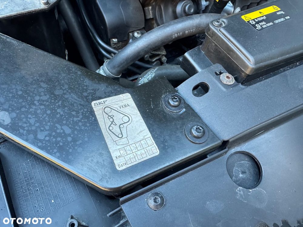 Volkswagen Passat 2.0 TDI SCR DSG Highline - 38