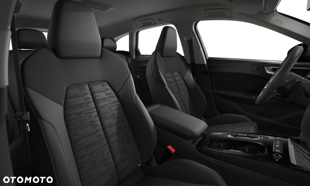 Audi A5 Avant 2025 photo 3