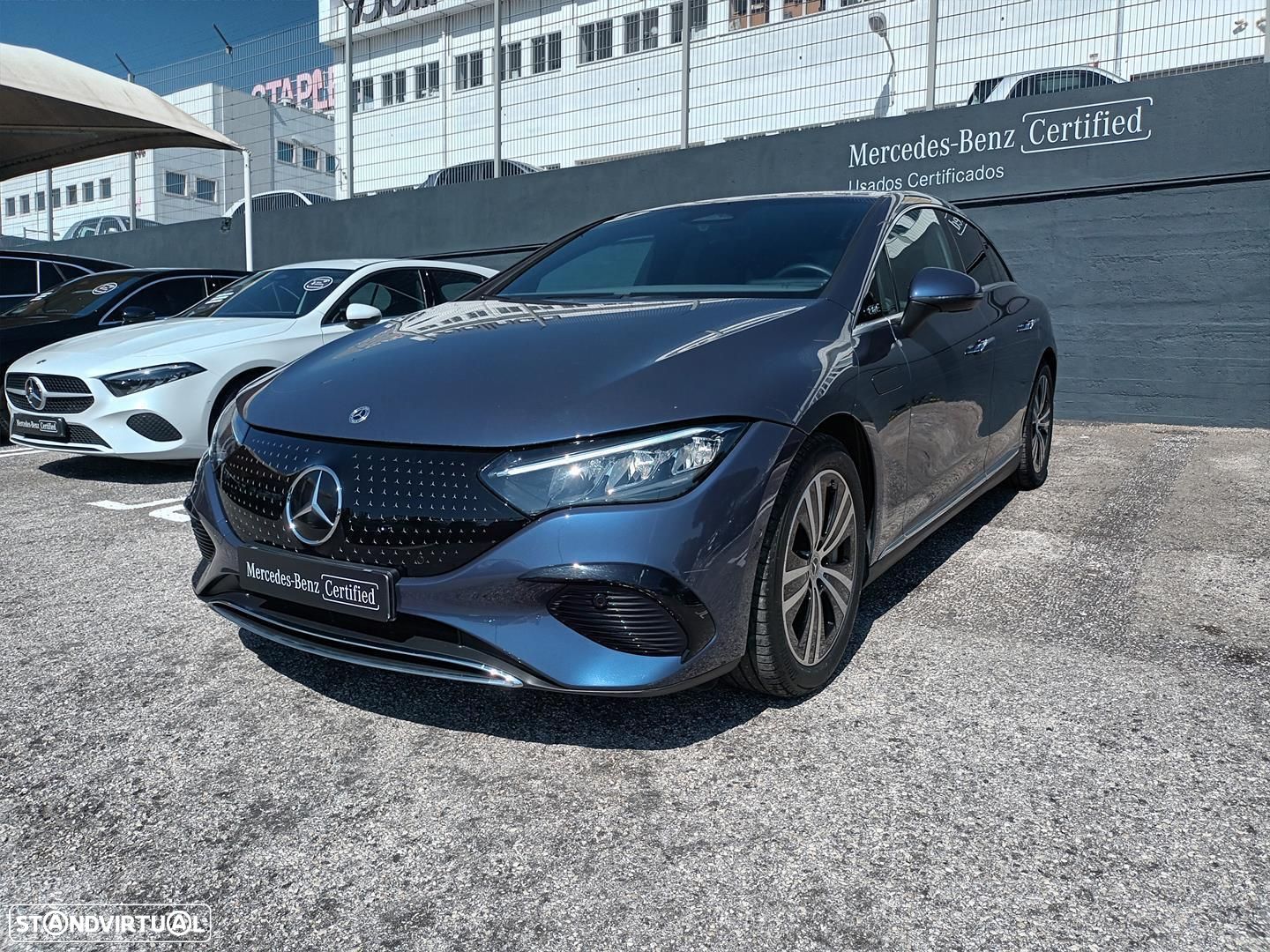 Mercedes-Benz EQE 350 - 1