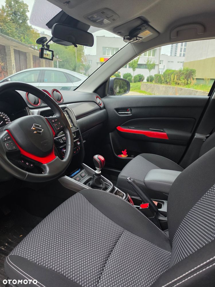 Suzuki Vitara 1.4 Boosterjet SHVS Premium 2WD - 8
