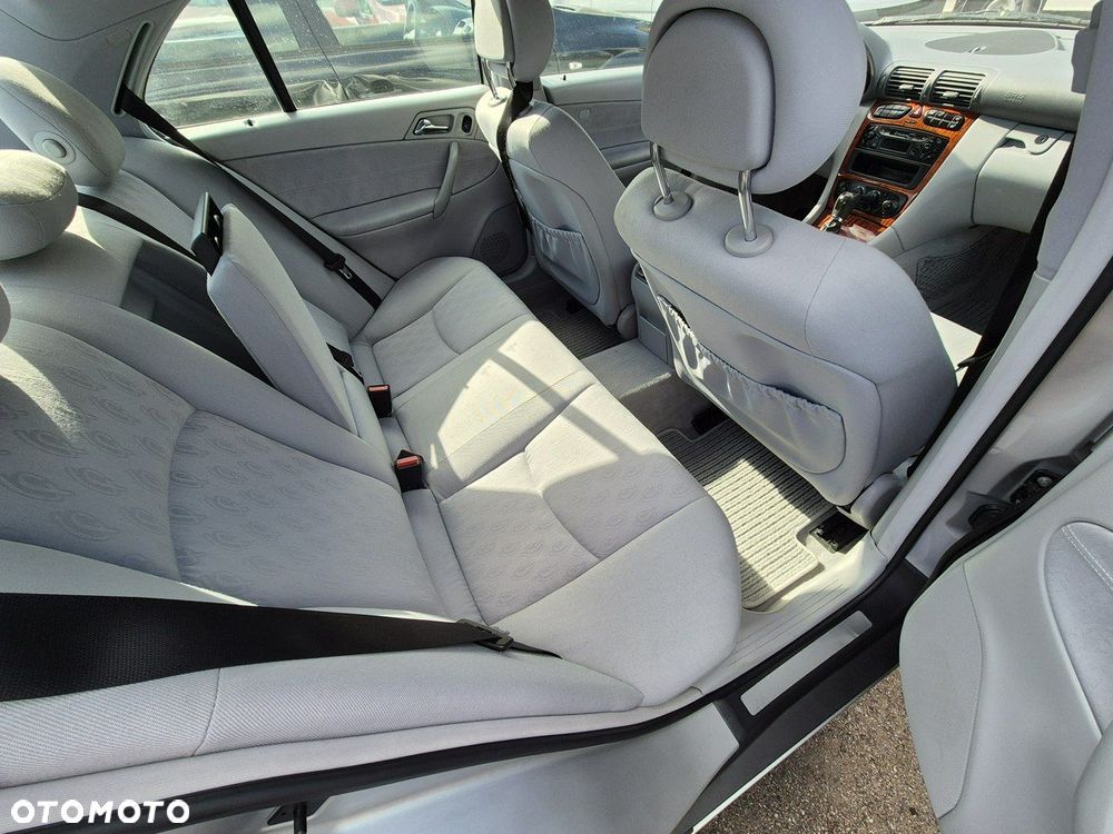 Mercedes-Benz Klasa C - 8