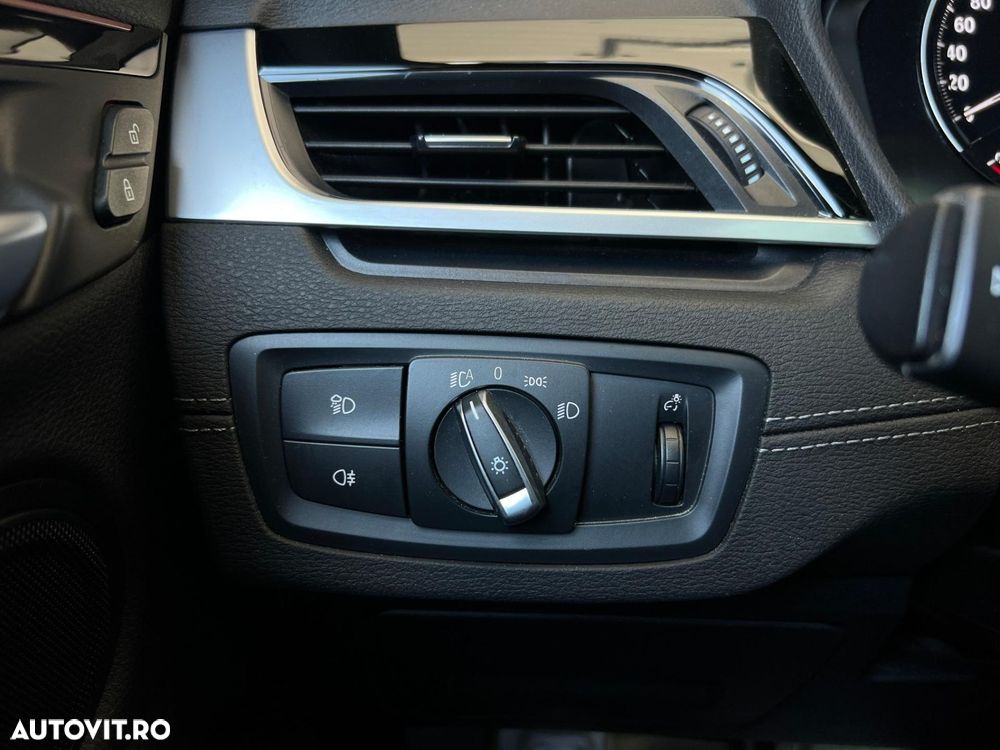 BMW X2 xDrive20i AT - 28