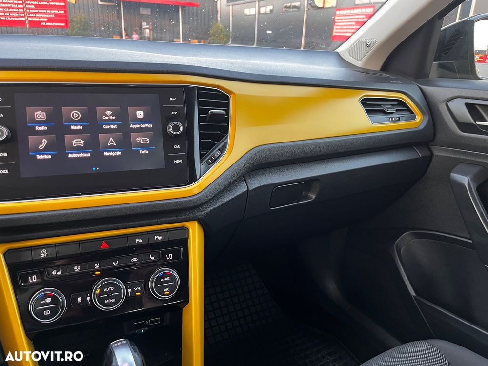Volkswagen T-Roc - 1