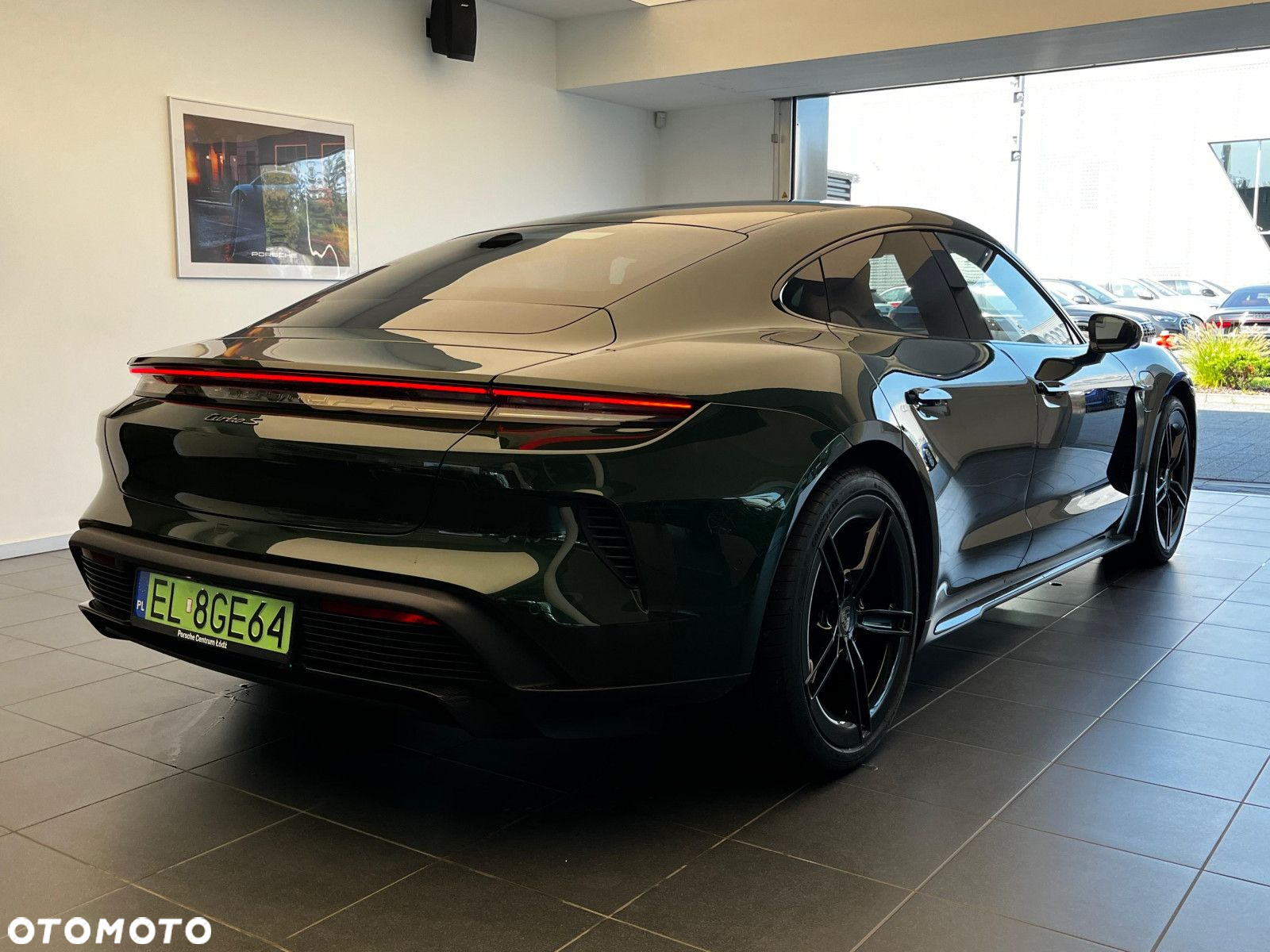Porsche Taycan - 3