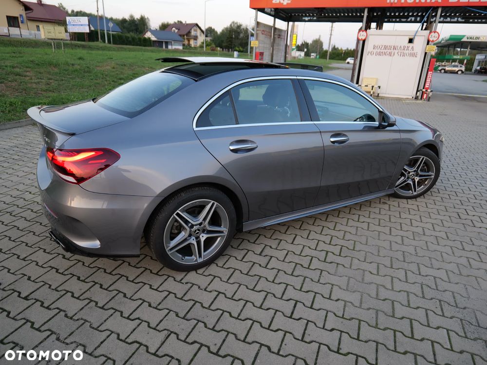 Mercedes-Benz Klasa A 220 4-Matic AMG Line 7G-DCT - 5
