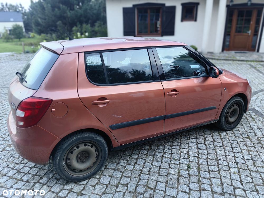 Skoda Fabia 1.4 16V Ambiente - 22
