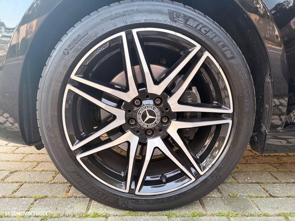 Mercedes-Benz V 220 d Extra-Longa 9G-TRONIC - 30