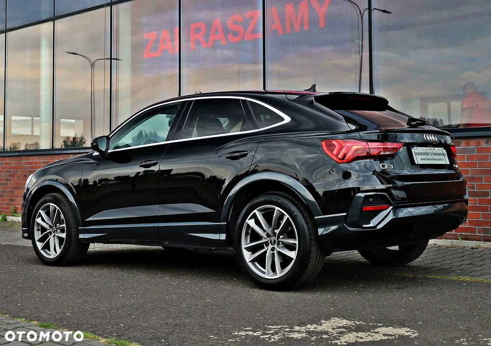 Audi Q3 Sportback - 10