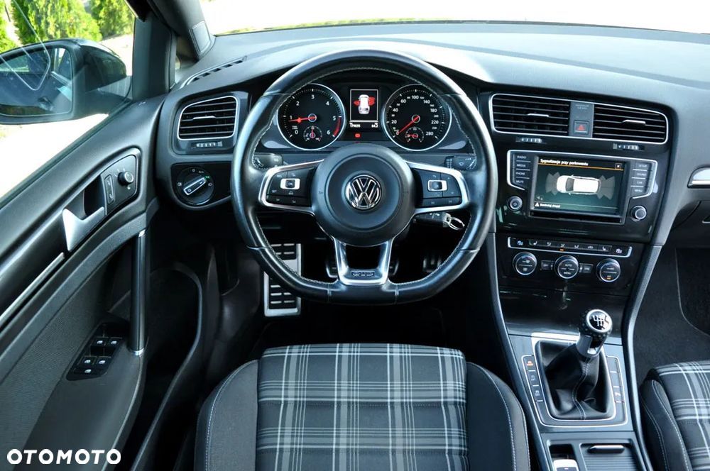 Volkswagen Golf Variant GTD BlueMotion Technology - 11