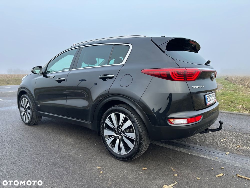 Kia Sportage 2.0 CRDI 4WD Spirit - 25