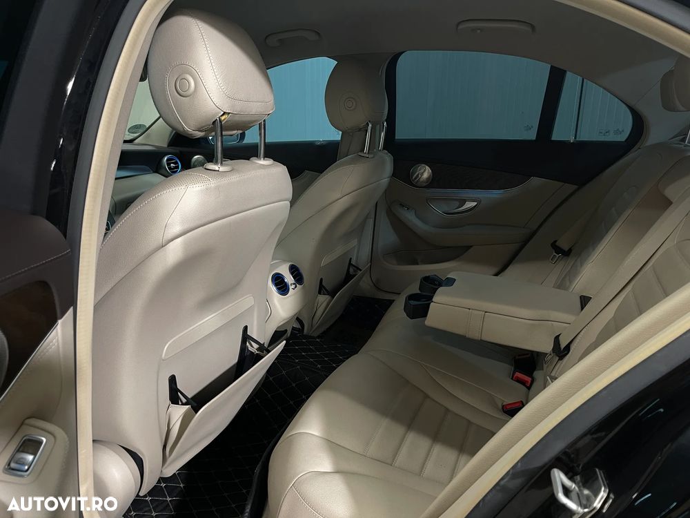 Mercedes-Benz C 180 7G-TRONIC Avantgarde - 12