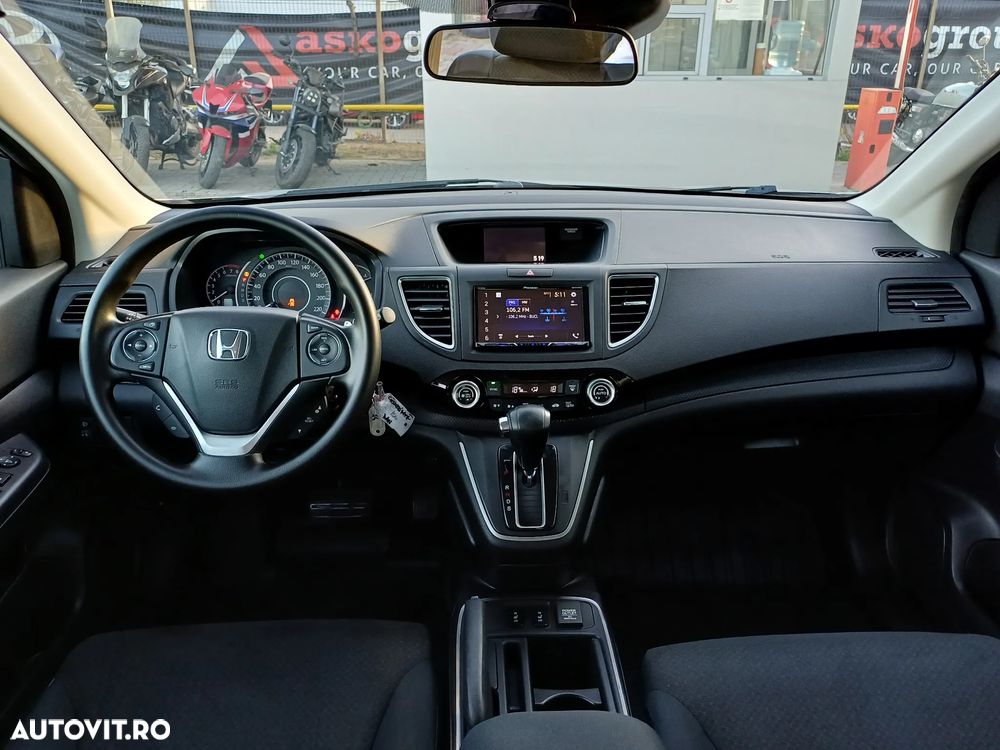 Honda CR-V - 12