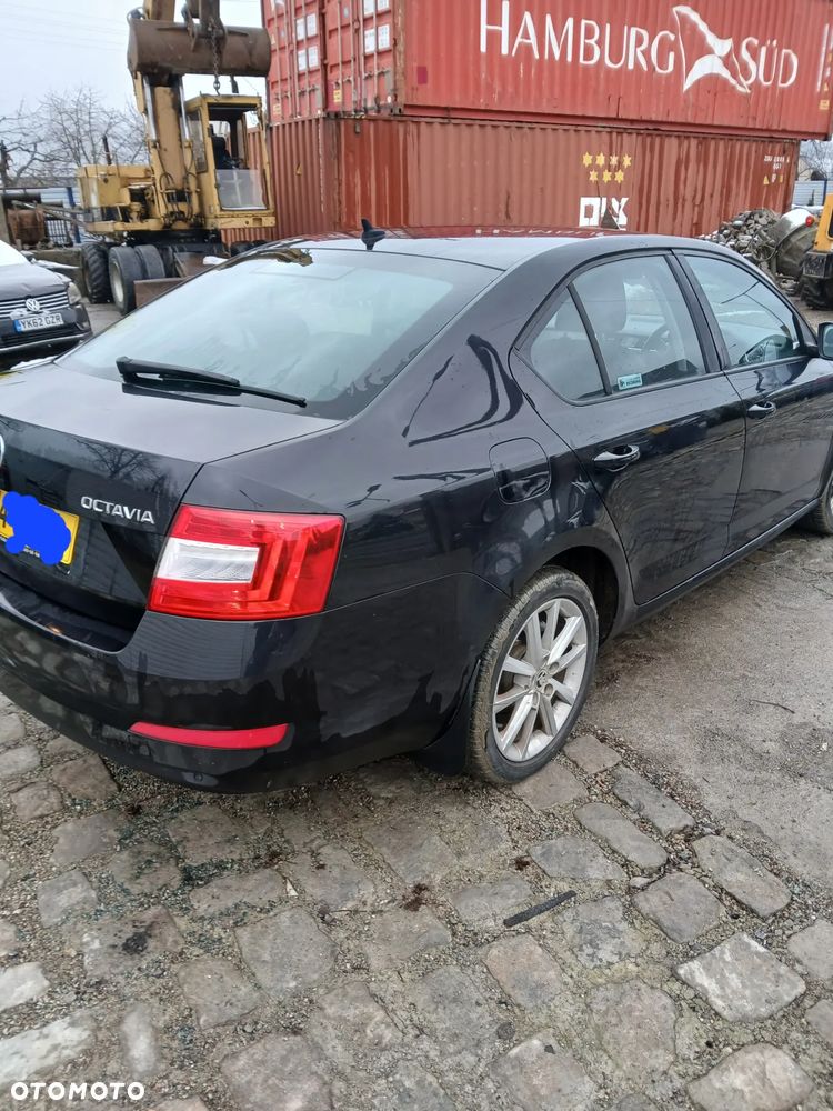 Skoda octavia 3 drzwi błotnik klapa - 2