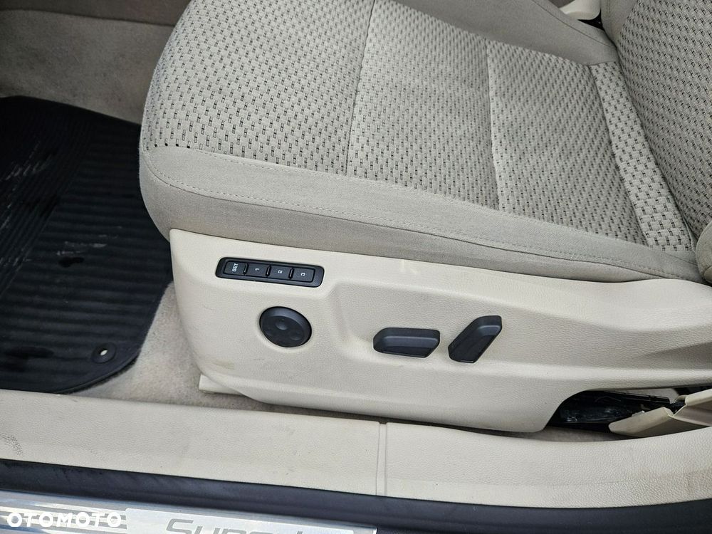 Skoda Superb - 13