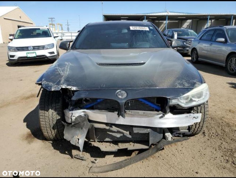 BMW Seria 3 335i - 5