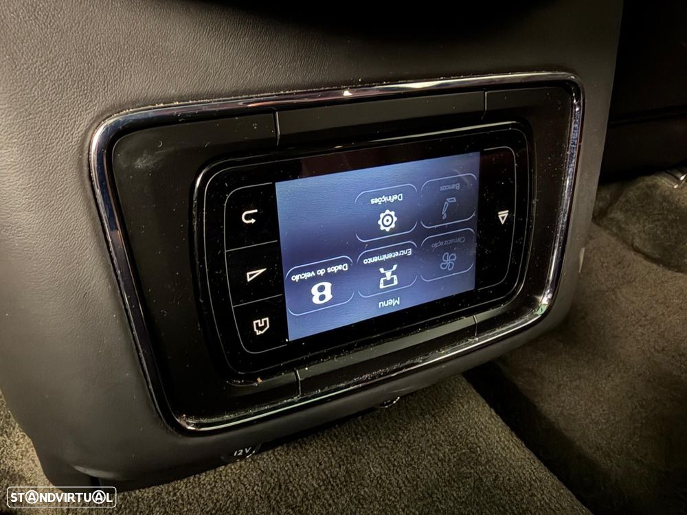 Bentley Bentayga V6 Hybrid - 34