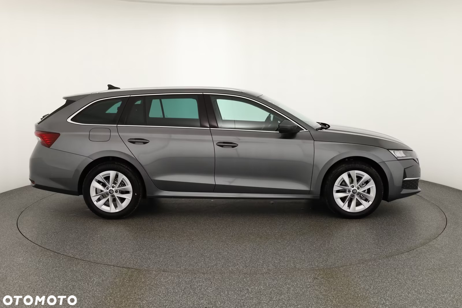 Skoda Octavia - 2