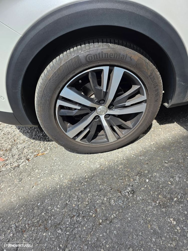 Peugeot 5008 BlueHDI 130 EAT8 GT - 4