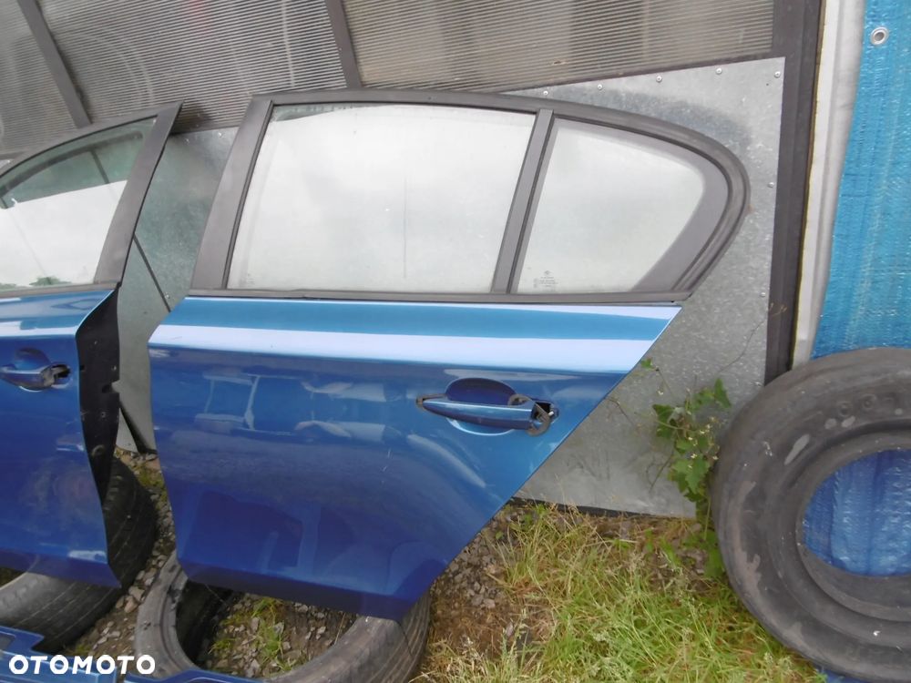 DRZWI LEWY TYŁ TYLNE KOMPLETNE SYDNEY BLAU SYDNEYBLAU A19 A19/5 BMW E87 - 1