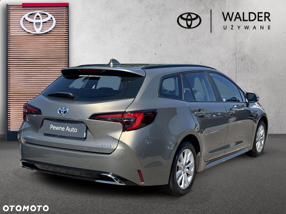 Toyota Corolla 1.8 Hybrid Comfort - 5