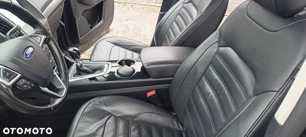 Ford Galaxy 2.0 TDCi Titanium - 20