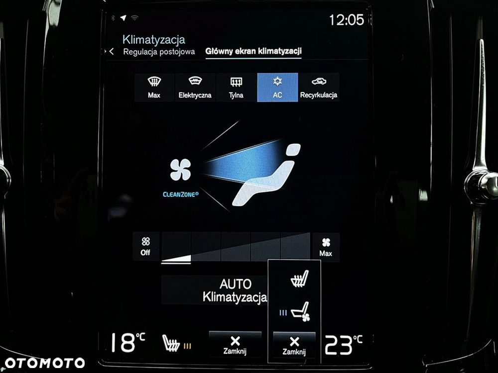 Volvo V90 Cross Country - 35