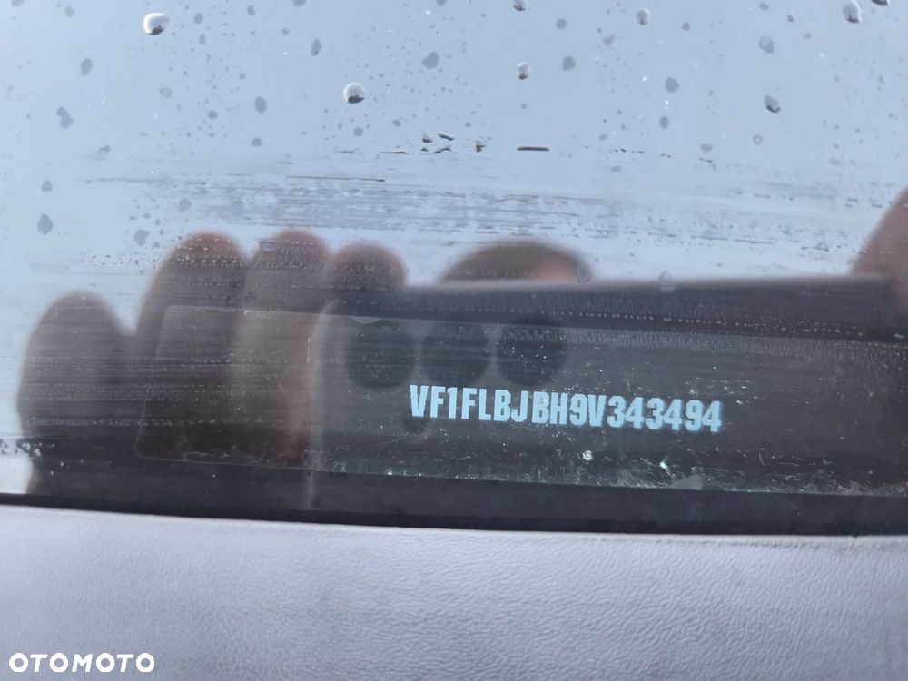 Renault TRAFIC VIVARO LONG KLIMA TEMPOMAT ORYGINAŁ DUBEL KABINA ZADBANY FULL OPCJA DOPOSAŻONY - 21