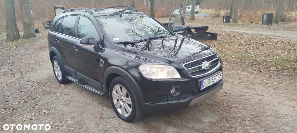 Chevrolet Captiva 2.0 4WD 7 Sitzer Automatik LT - 8