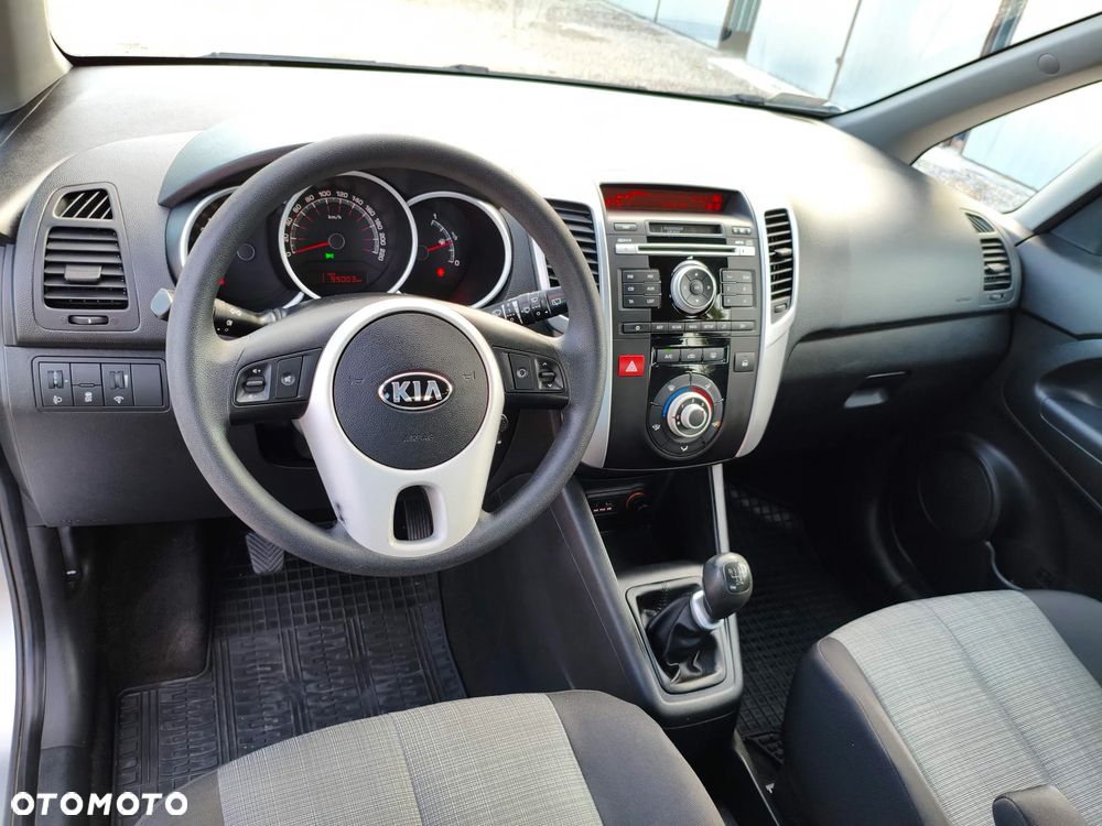 Kia Venga 1.4 M - 5