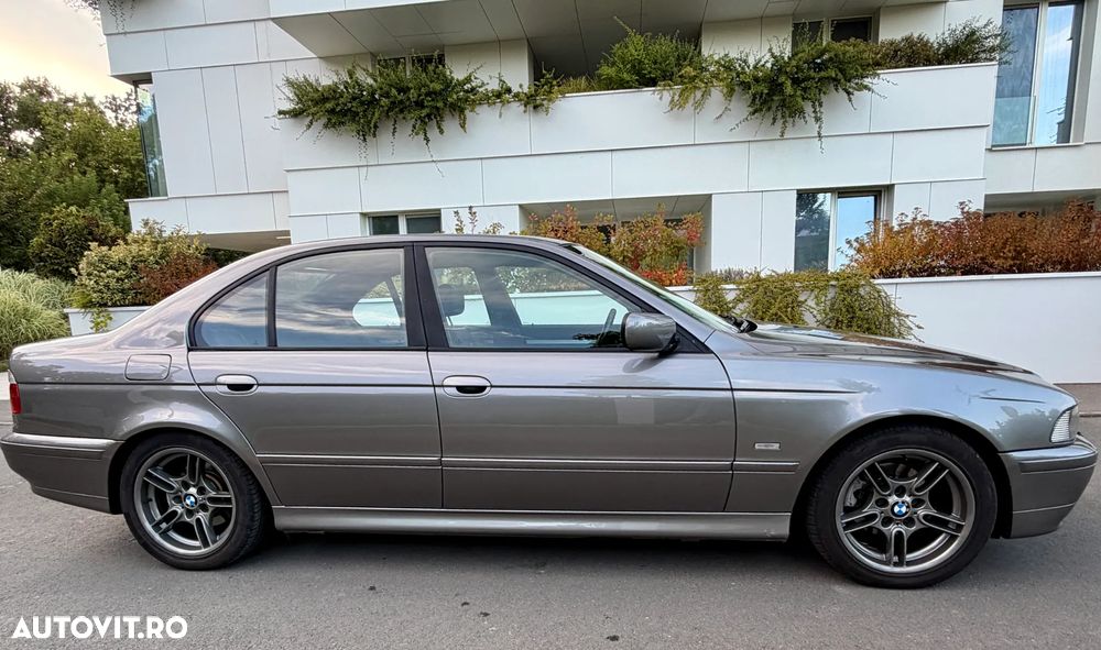 BMW Seria 5 - 18