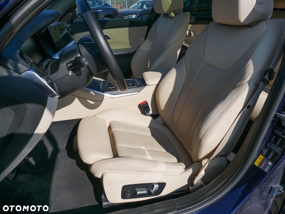 BMW Seria 3 320e Sport Line - 11