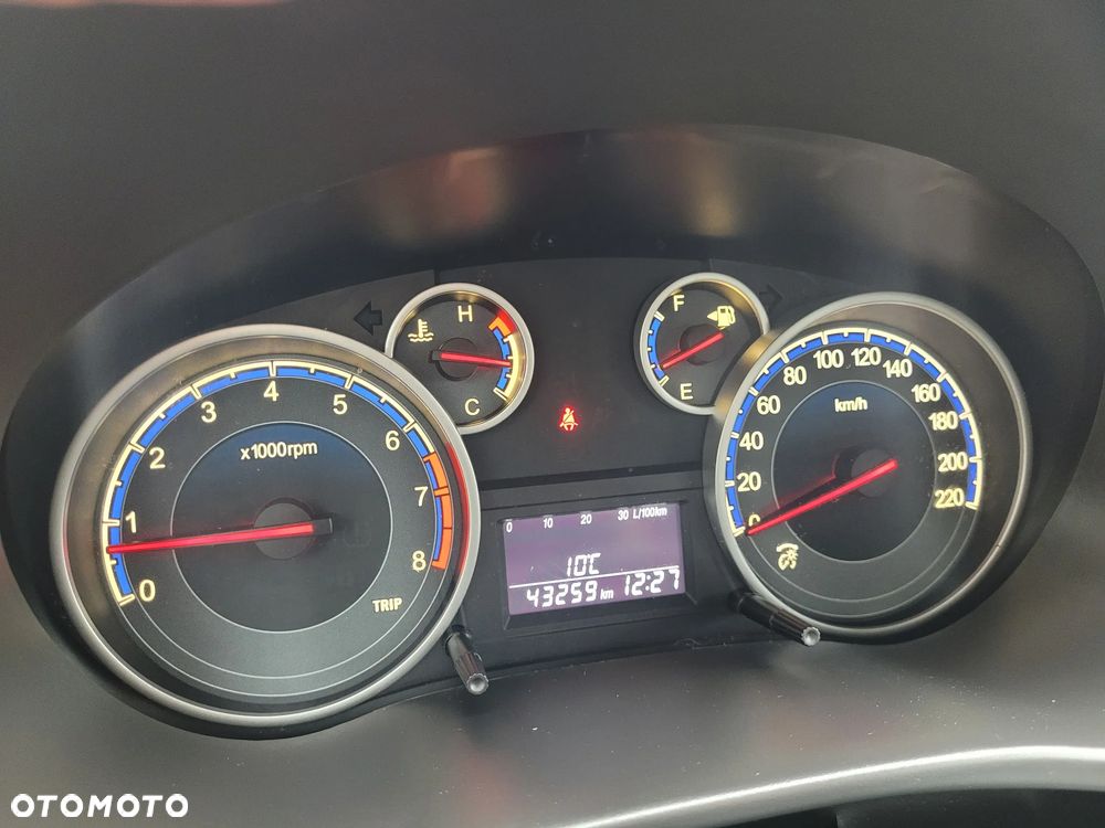 Suzuki SX4 1.5 Comfort - 24