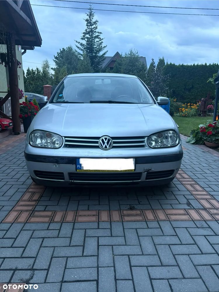 Volkswagen Golf 1.9 TDI Basis - 1