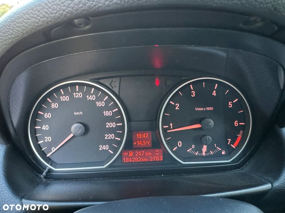 BMW Seria 1 116i - 15