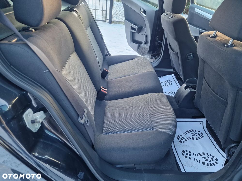 Opel Astra 1.6 Edition 111 Jahre - 22