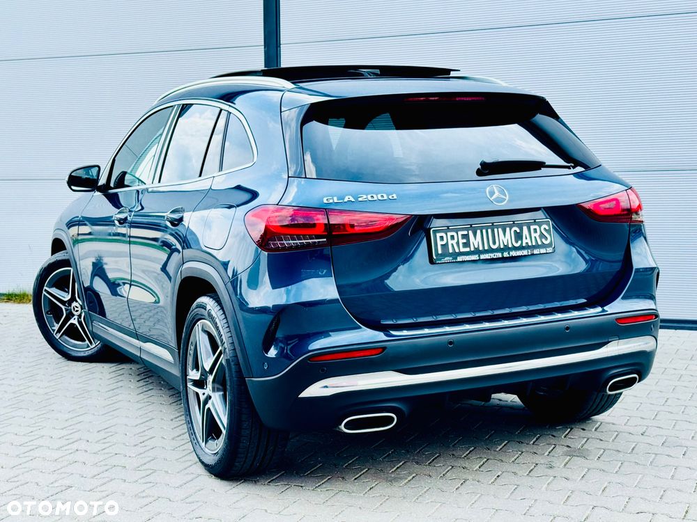 Mercedes-Benz GLA 200 d 8G-DCT AMG Line - 17