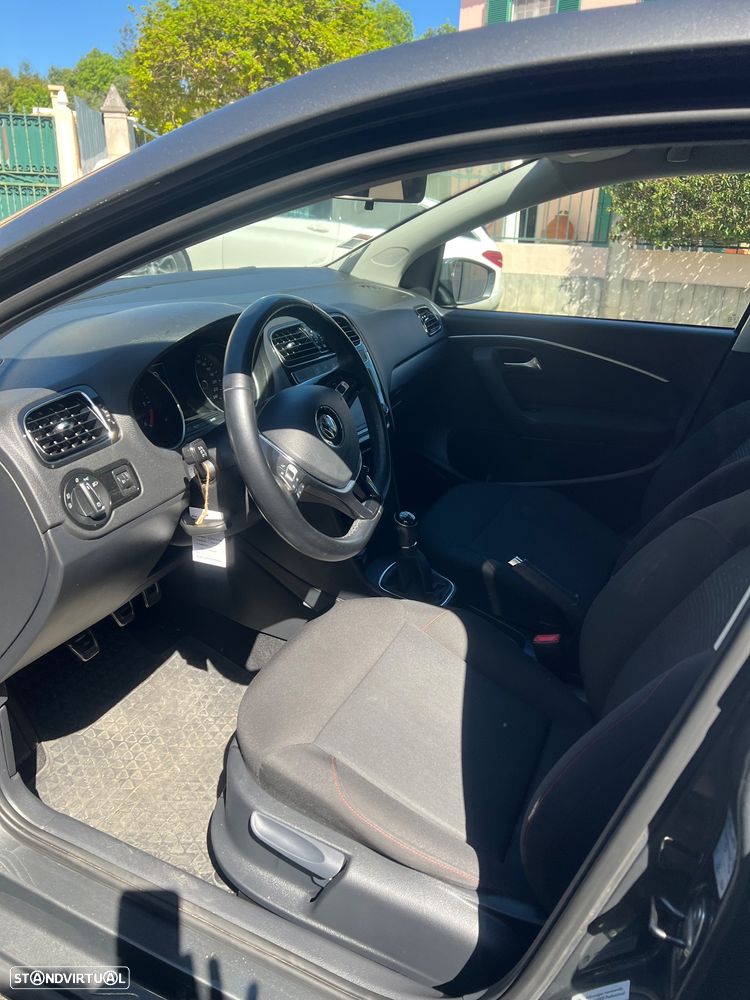 VW Polo 1.4 TDi BlueMotion - 7