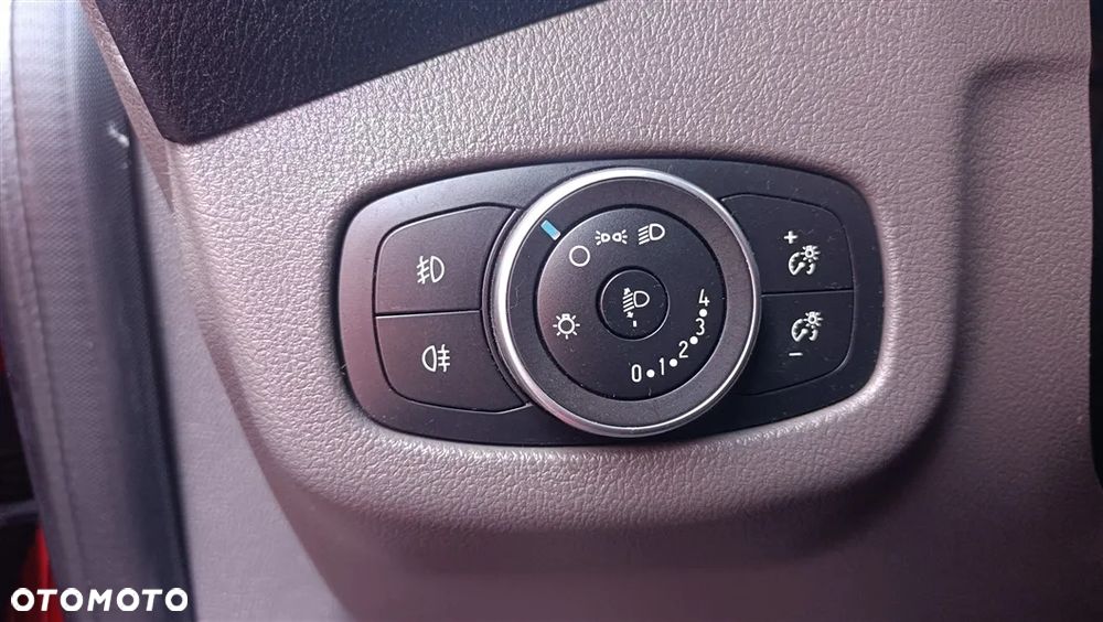 Ford TRANSIT CONNECT - 26