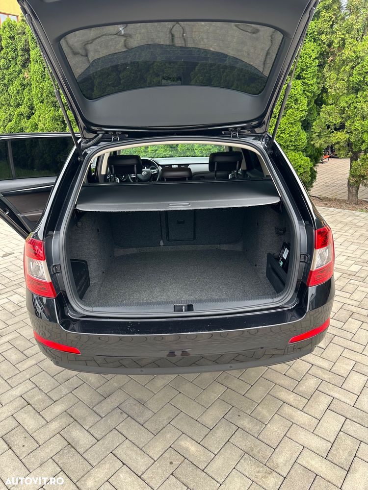 Skoda Octavia 2.0 TDI DSG L&K - 27